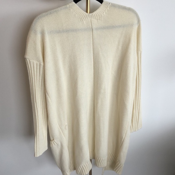 Korean brand Knitted Cardigan in Cream - Picture 5 of 6